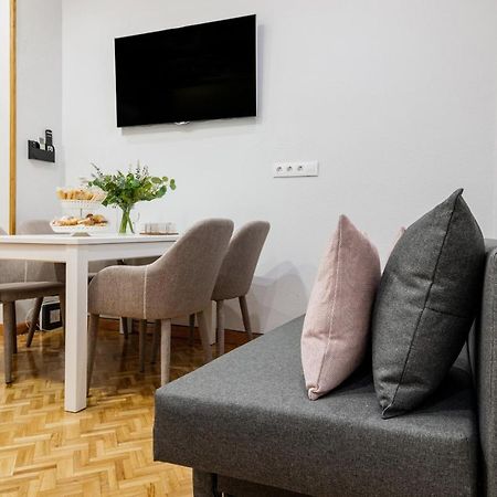 Centrico Apartamento Con 3 Banos En Puerta Del Sol Y Atocha 马德里 外观 照片